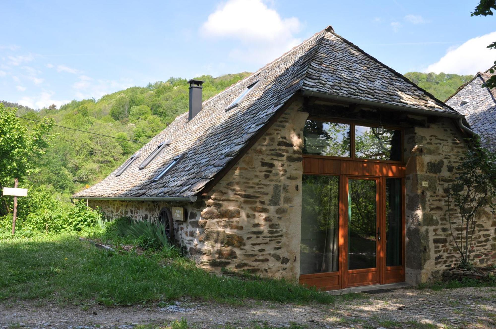 Gite Le Couderc De Coubisou, Grange Renovee Exteriér fotografie